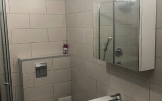 Garsonieră decomandată -zona Spital Județean - Poză 5