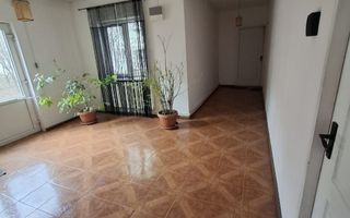 Garsonieră Tudor Vladimirescu foarte aproape de Palas - Poză 1