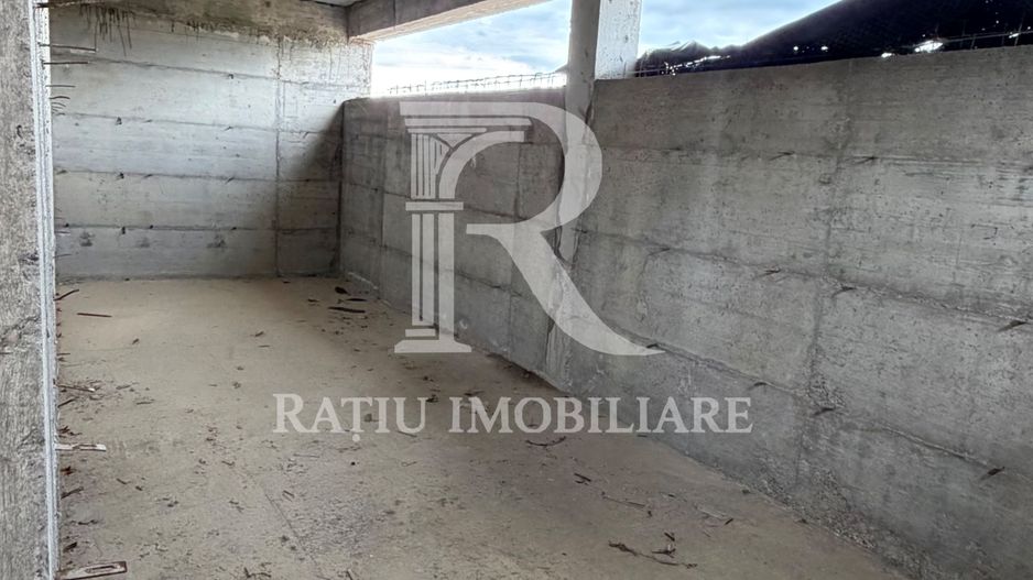 Vilă Statement cu Piscină și Design Arhitectural Spectaculos | Oradea - Poză 22