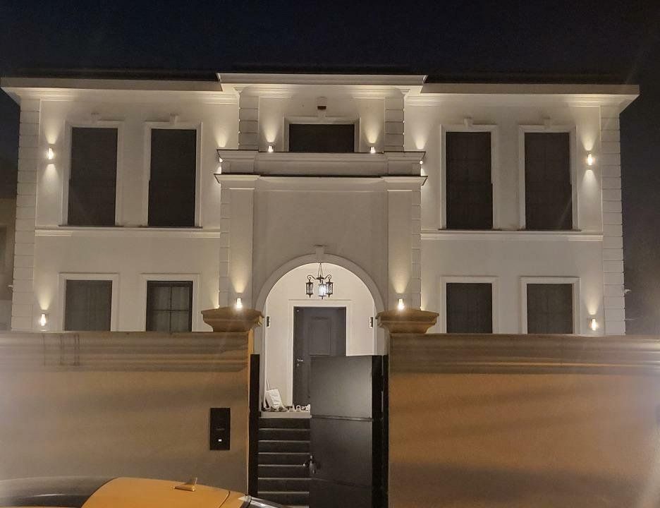 Vila cu piscina | Pipera | Mobilata si Utilata - Poză 1