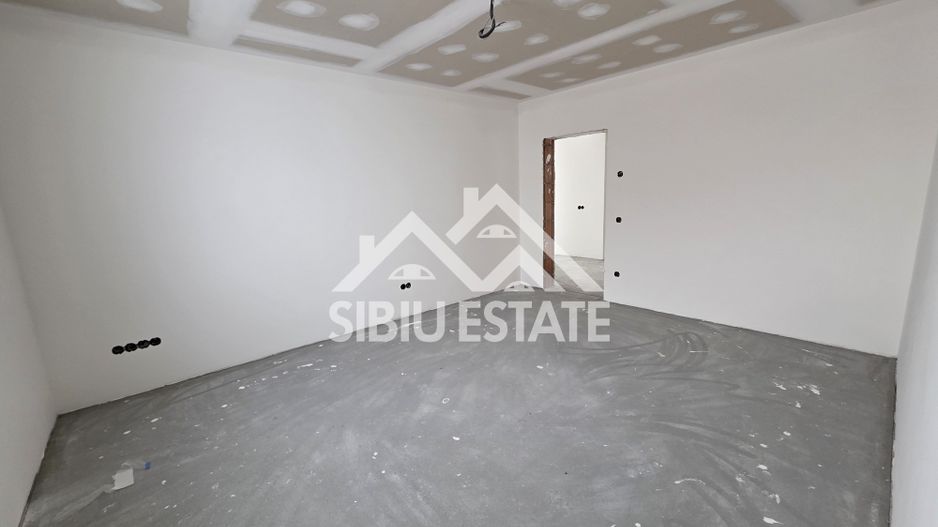 Casa individuala ,cu carport si pivnita, Calea Cisnadiei - Poză 19