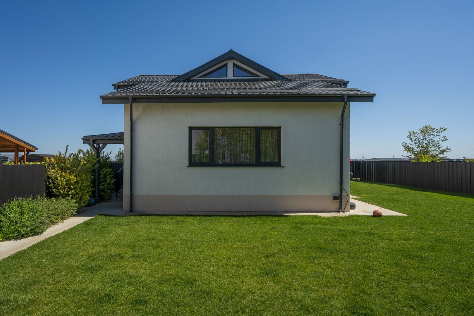 Casa cu Mesteceni!  Complex Lalelelor Domnești - Poză 6