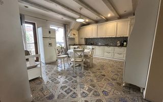 Apartament La Casă | 4 Camere | 120 MPU | Bulevardul Victoriei - Poză 5