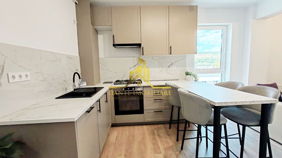 3 camere, ultrafinisat, modern, bloc nou, balcon, parcare, Floresti - Poză 3