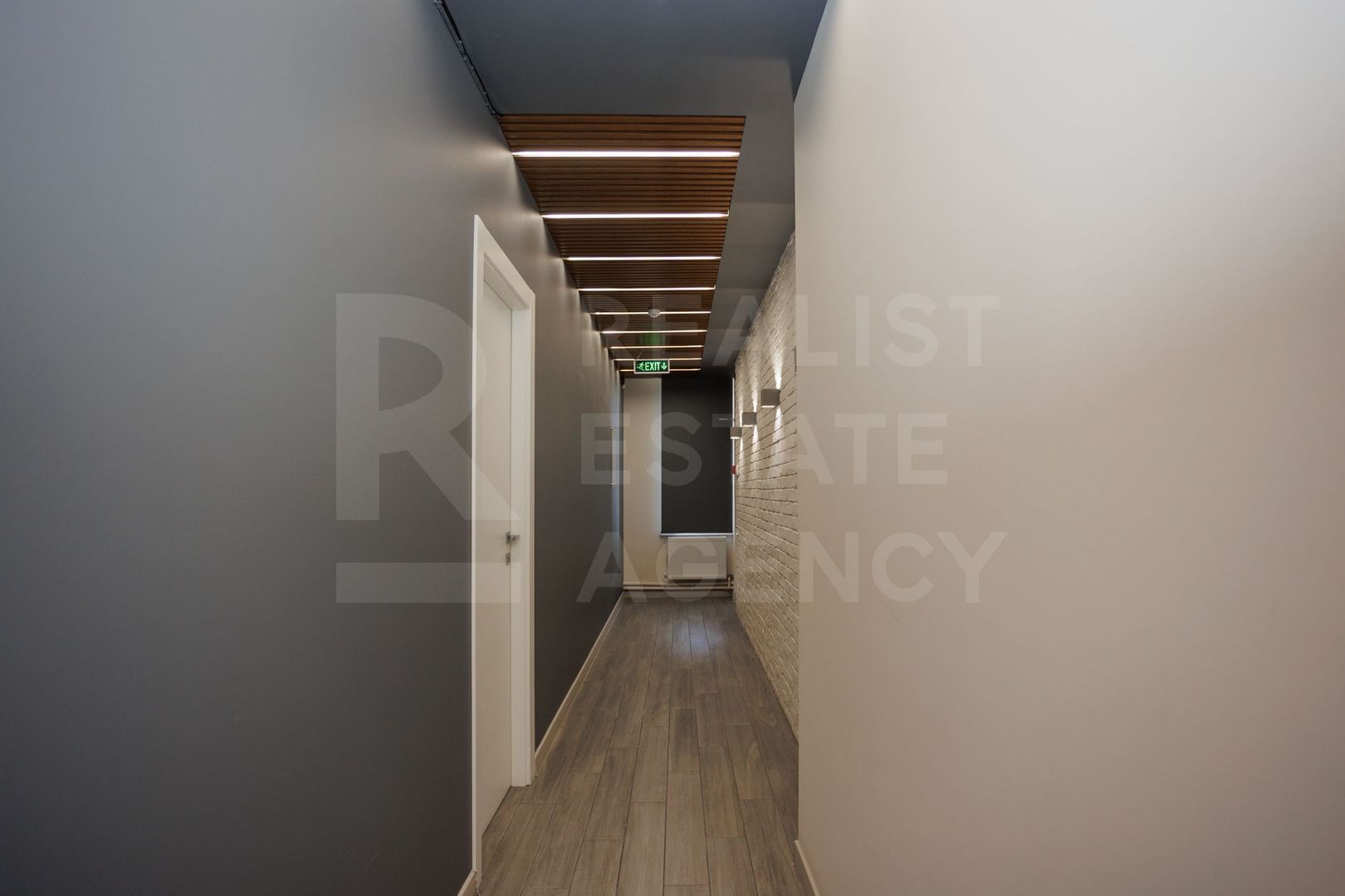 Se oferă oficiu sper chirie 270 mp, str. Petru Rareș, Centru - Poză 36