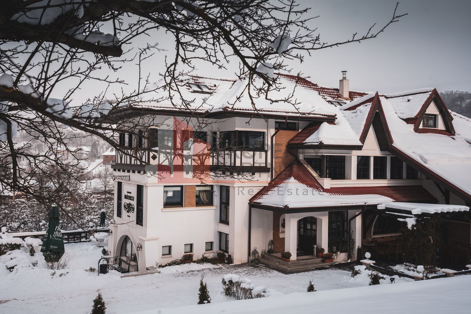 Conac autentic din categoria luxury  Bran - Poză 6