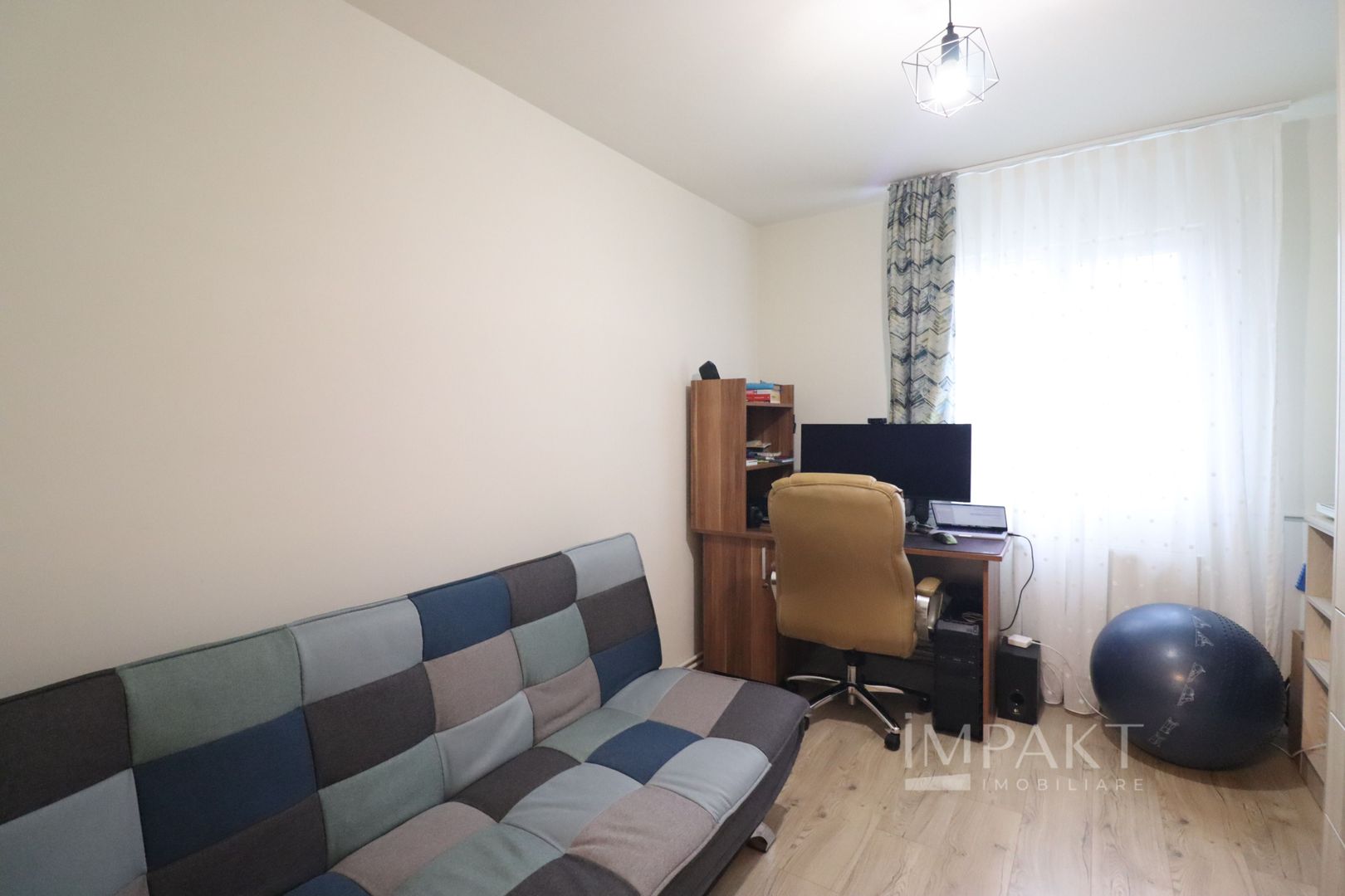 Apartament frumos cu 4 camere, etaj intermediar, cartier Manastur! - Poză 9
