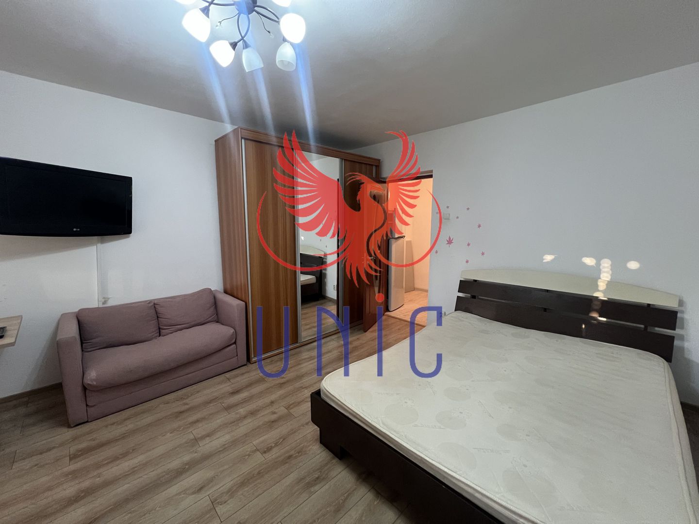 Garsoniera Brazda lui Novac, etaj 4/10 - 65 000 Euro - Poză 2