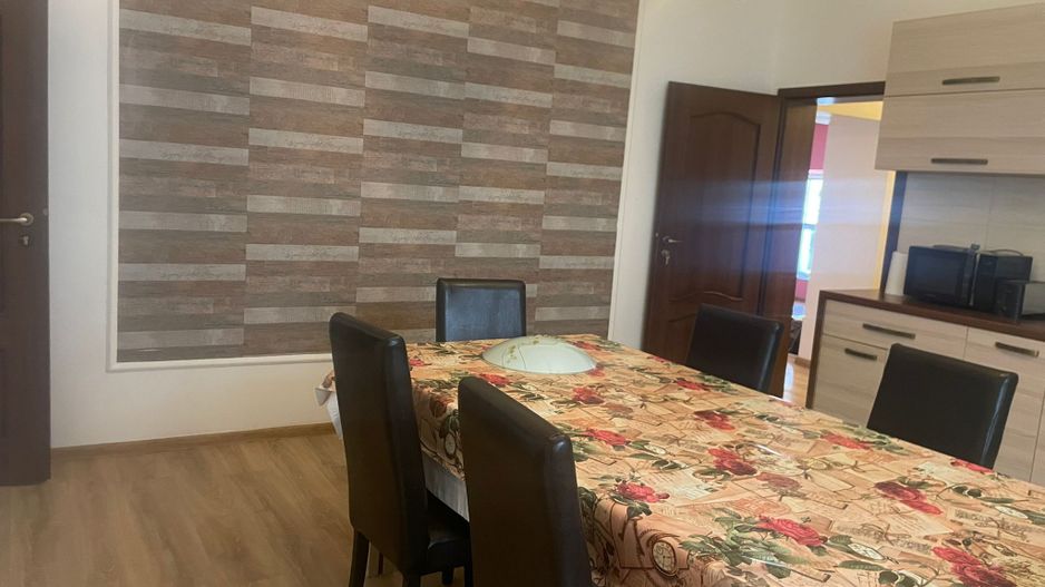 Casa de inchiriat - 200 mp - 6 dormitoare - Str. Tecuci - Poză 25