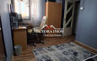 Apartament ULTRACENTRAL SALONTA, 3 camere, 74 mp, mobilat/utilat total - Poză 6