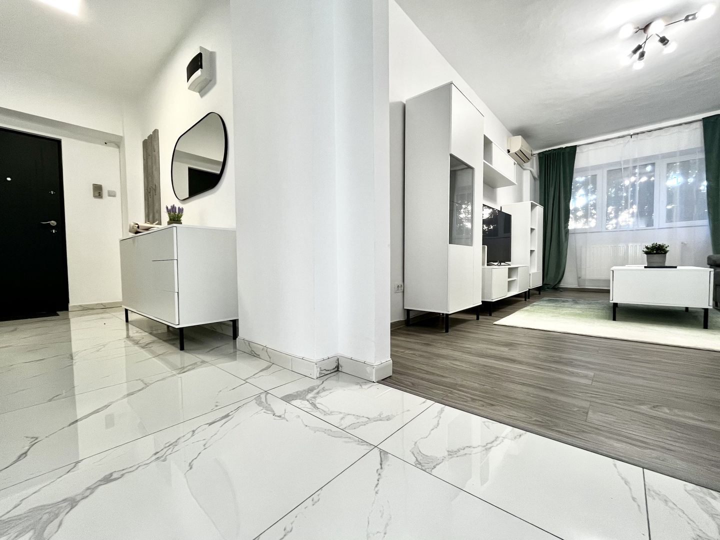 Apartament 4 camere, renovat integral, in zona Aradului- Iulius Mall - Poză 3