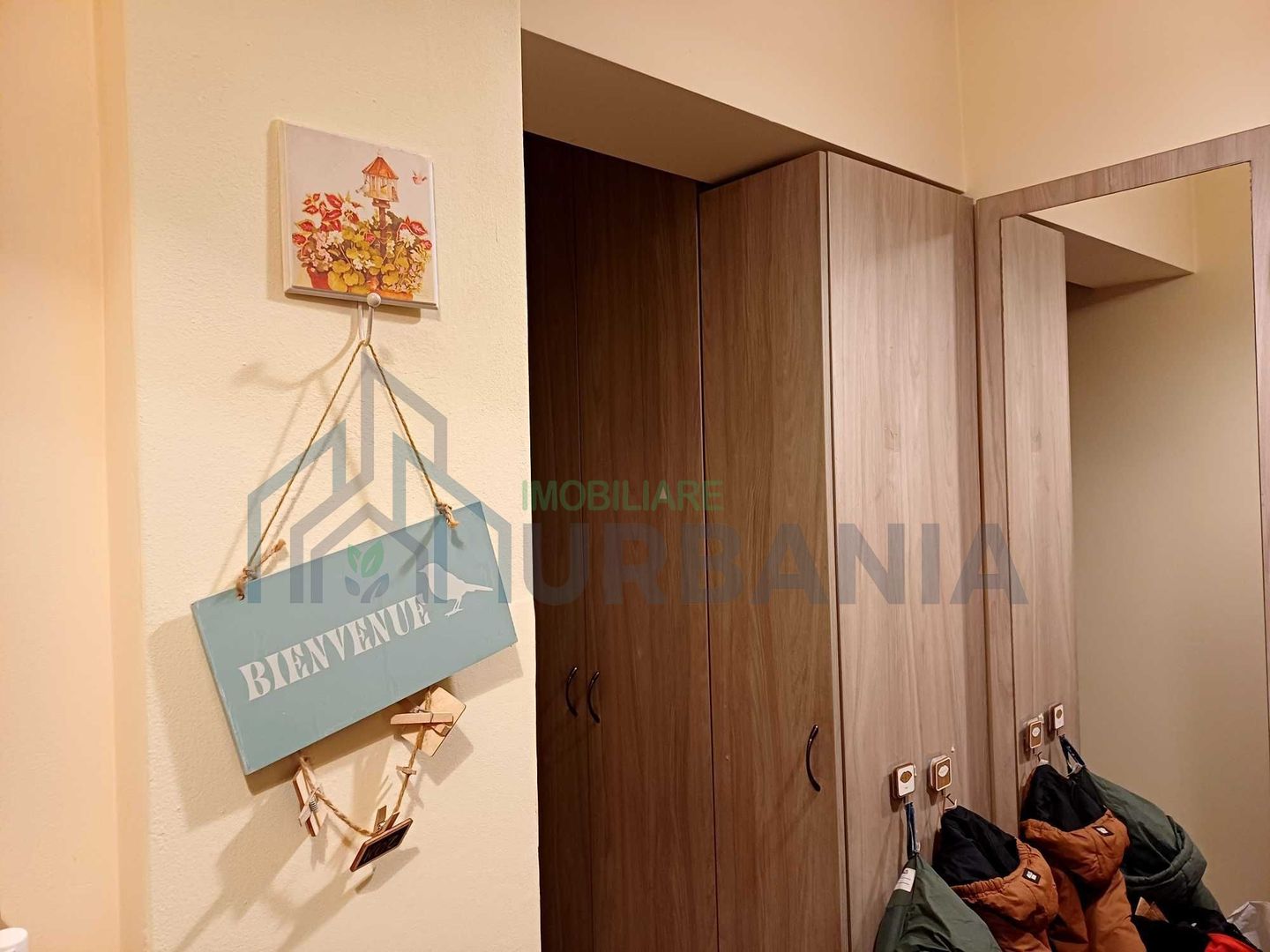 Inchiriez Ap. 3 camere Nicolina (Belvedere) - Poză 1