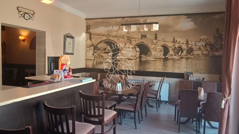 Restaurant 175 mp si apartament 71,7 mp  vanzare Centru Oradea - Poză 1