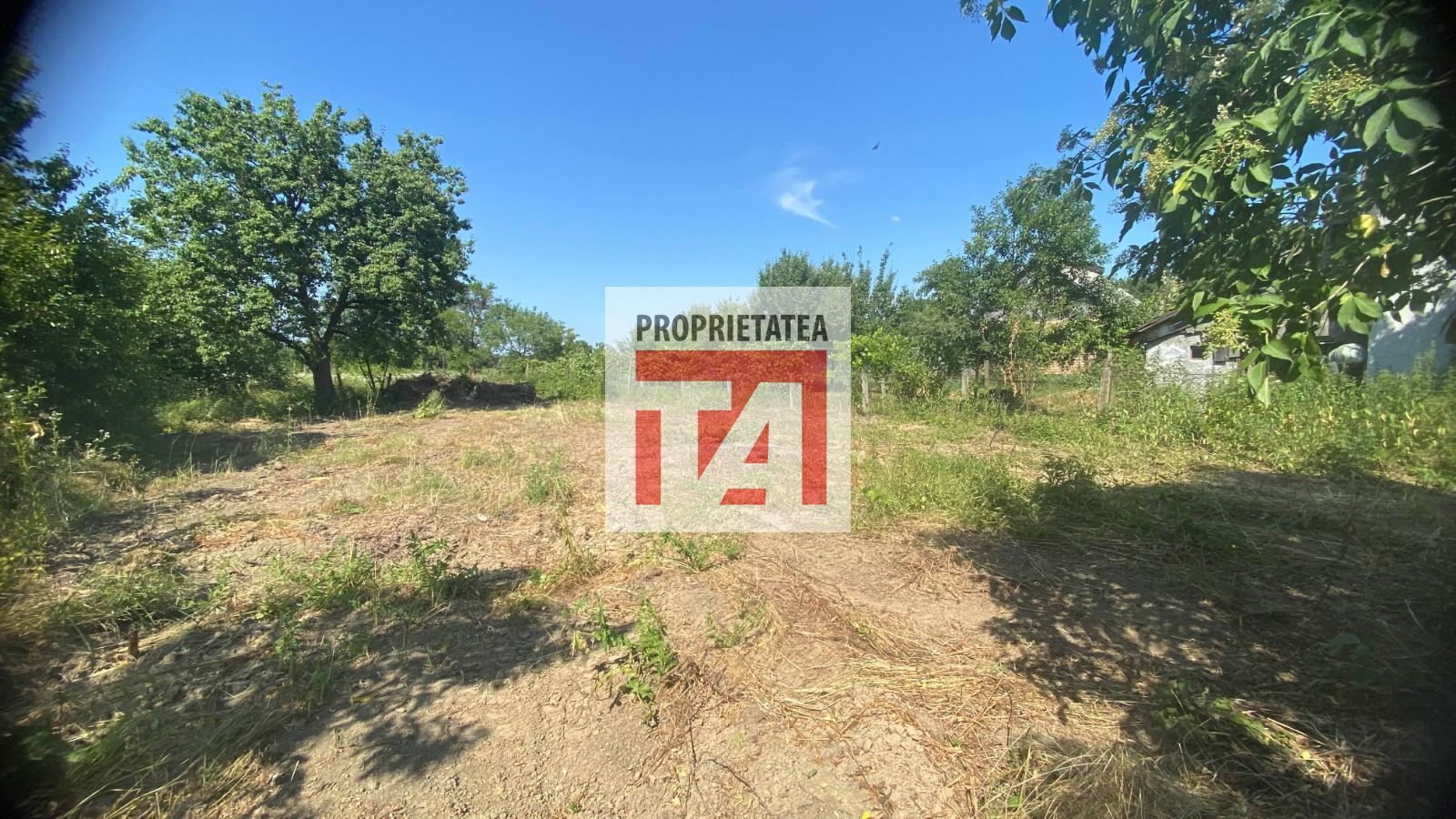 Casa si teren de vanzare 23 ari in Arduzel - Poză 3