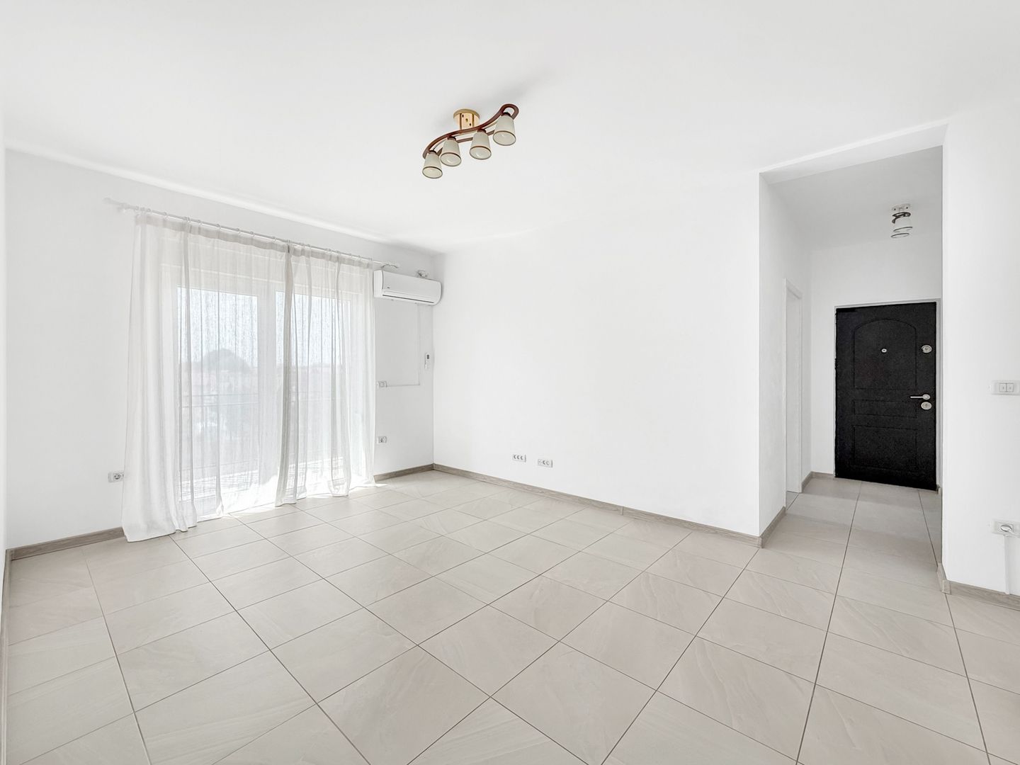 2 Camere | Etaj 2/3 | Apus Spectaculos | Central Giroc | Comision 0 - Poză 8
