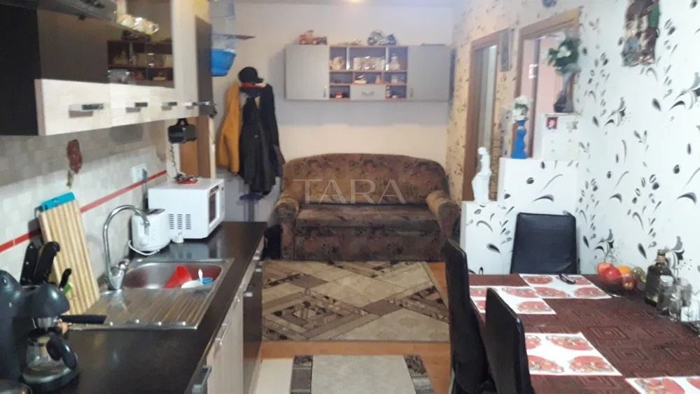 Apartament cu 2 camere, in Floresti - Poză 3