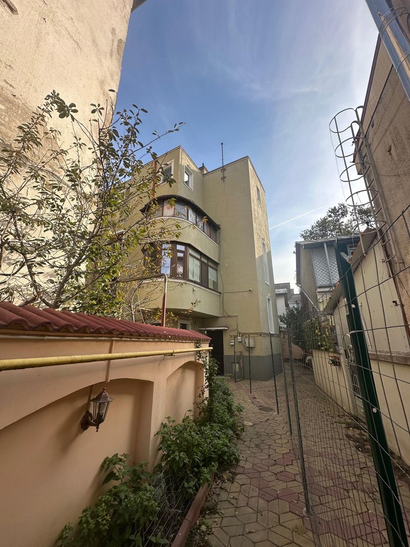 Apartament in Vila - 3 Camere - Cartierul Evreiesc - Creditabil - Poză 9