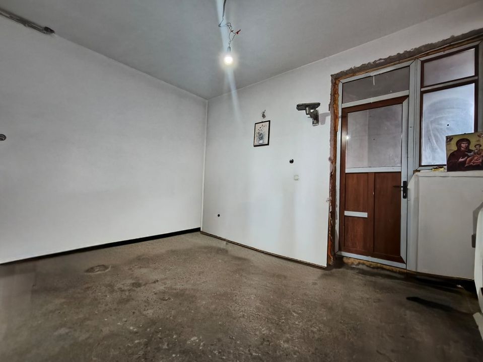 Pensiune de vânzare în Rânca – oportunitate rară lângă pârtia M1 - Poză 20