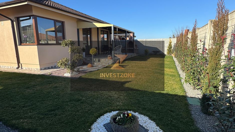 Casa de vanzare in Santandrei - Poză 27