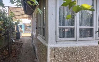 Casă bătrânească de vânzare – Comuna Livezi, Județul Vâlcea - Poză 1
