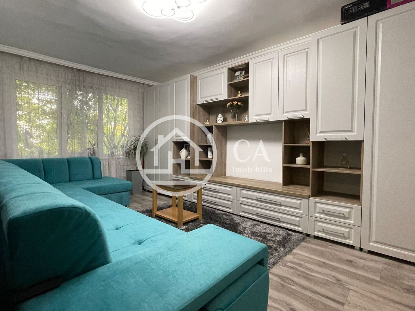 Apartament de vânzare cu 3 camere tip AN în zona Nufarul Oradea - Poză 1
