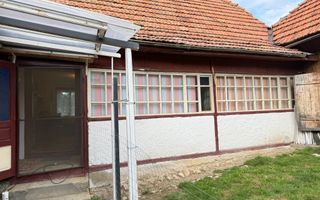 Casă tradițională sat Poarta, comuna Bran teren 4000 mp - Poză 12