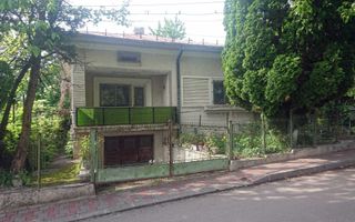 Vand casa tip vila, zona Copou - Poză 1