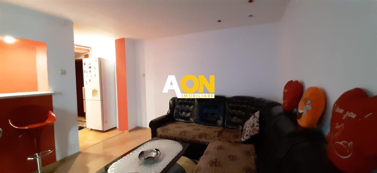 Apartament 3 camere, etaj 1, Cetate - Poză 3