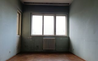 Apartament generos cu 4 camere și garaj inclus, zona Centrala - Poză 6