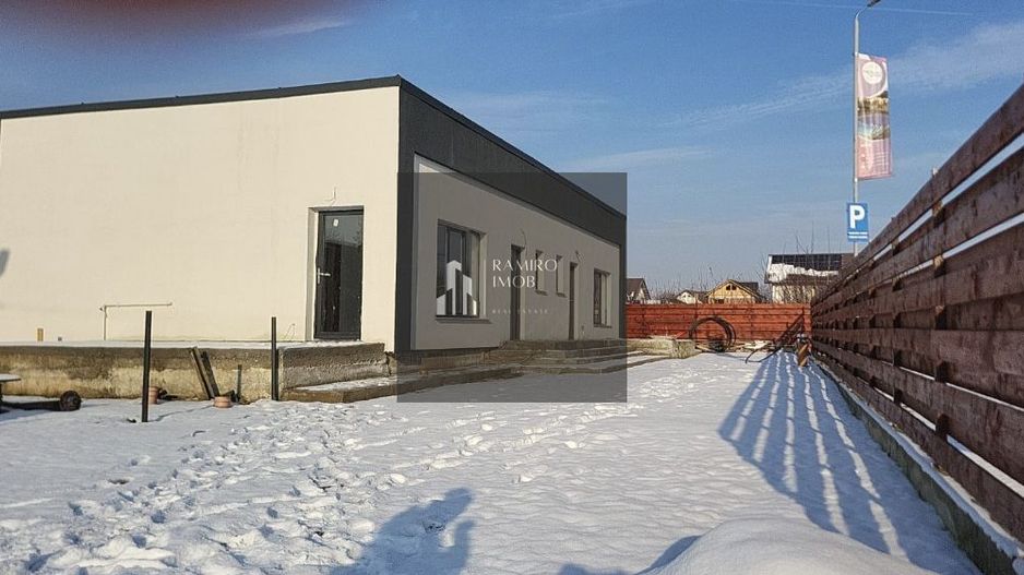 DUPLEX 3 Camere , TERASA SI CURTE. - Poză 1