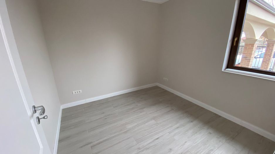 Duplex cu carport Dumbravita - IKEA - Poză 17