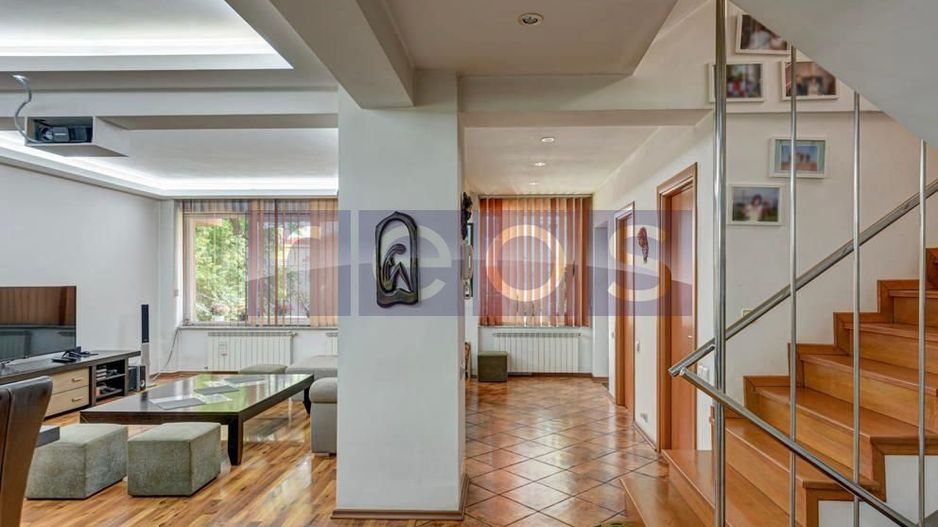 VILĂ INDIVIDUALĂ 5 CAMERE DOMENII - Poză 8