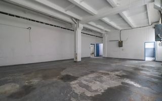 Hala de 250 mp la inchiriat open-space zona Piata 1 Mai - Poză 2