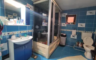 Doua case individuale de vanzare zona Farmec Mărăști - Poză 17