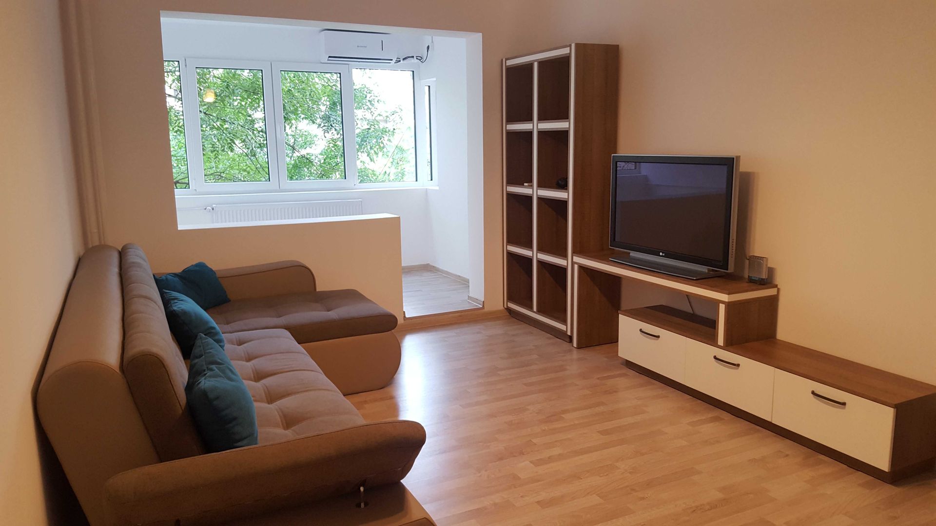 Particular, inchir ap 2 cam decomandat Militari/Apusului, metrou Pacii - Poză 2