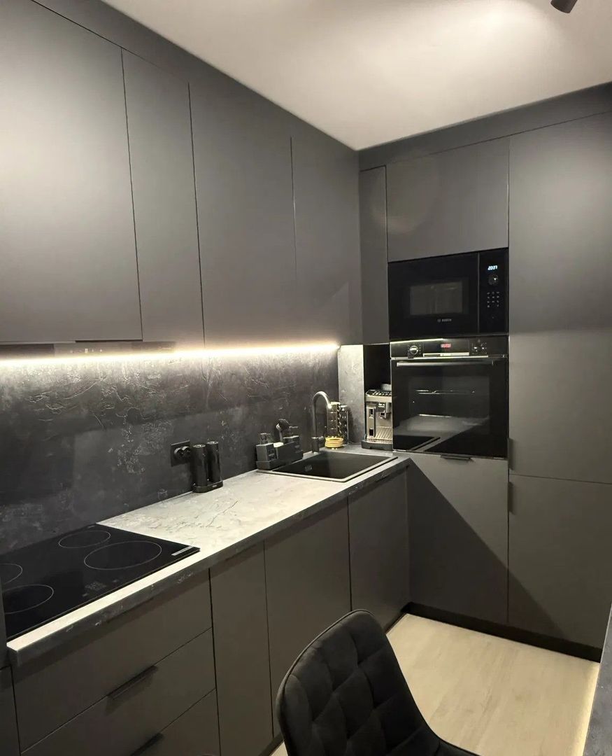 Apartament 2 camere in complexul HILS Republica cu centrala + loc parcare - Poză 3