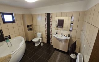 VILĂ MODERNĂ P+1 169 MP UTILI, CURTE GENEROASĂ 768 MP, IN APROPIERE DE BUCURESTI - Poză 9