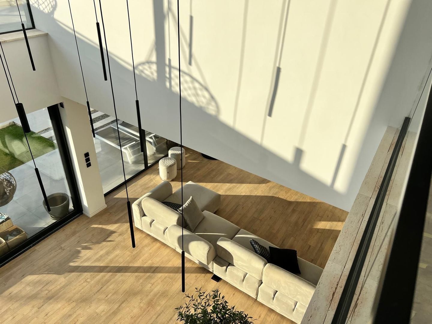 VILA SUPERBA UNICATA ZONA DE NORD CORBEANCA - Poză 3