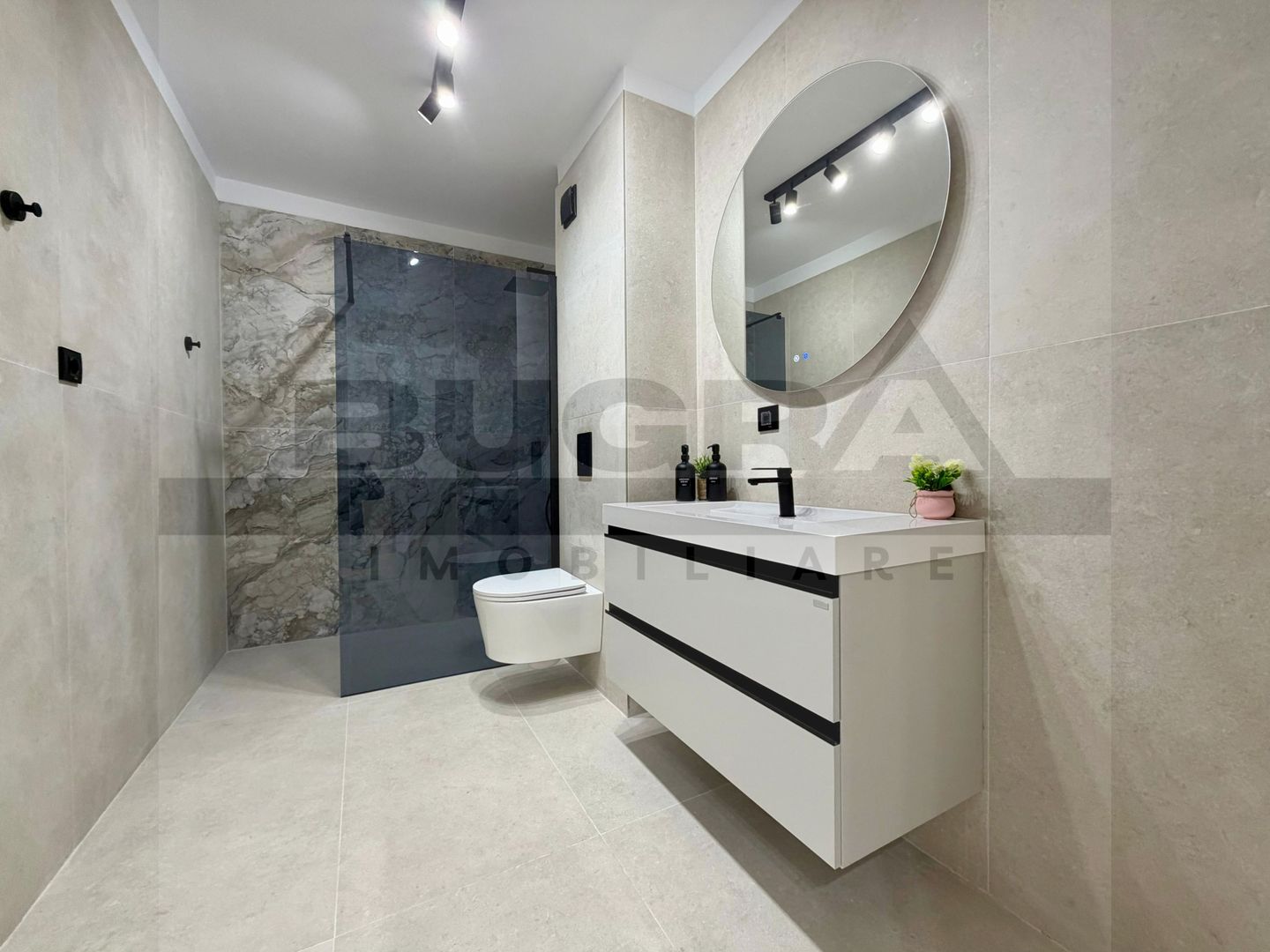 Apartament 2 camere, finisat, parcare, zona Elite - Poză 11