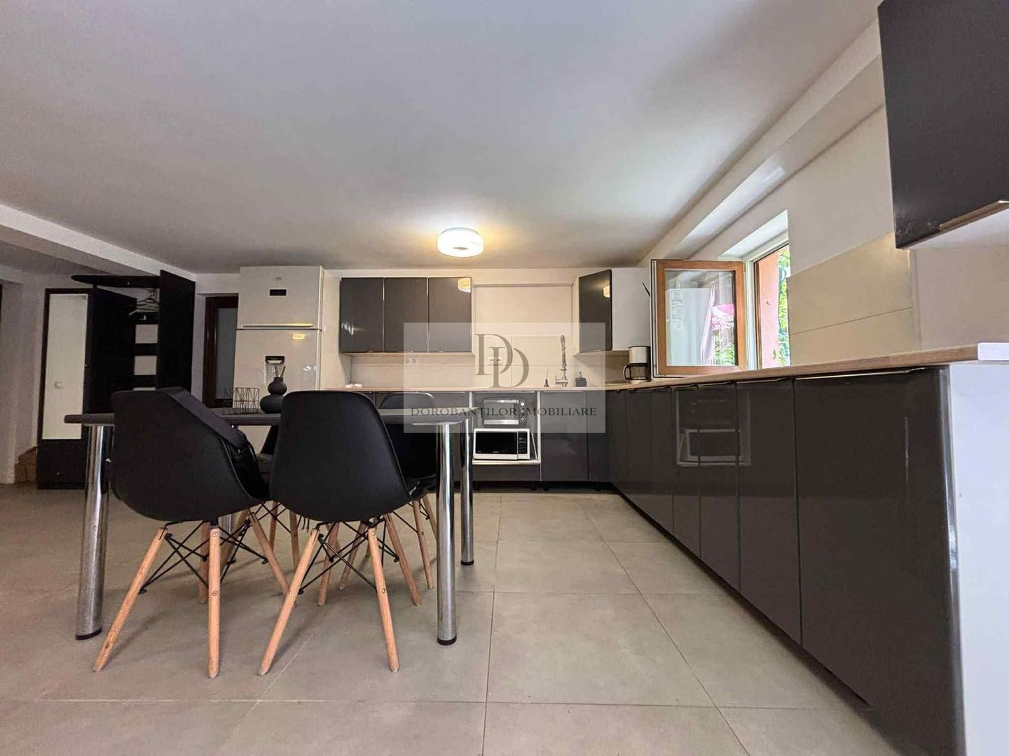 Apartament 3 camere cu Grădină proprie | Parcare | Zona Manastur - Poză 1