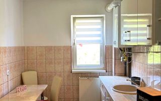 APARTAMENT 2 CAMERE | ETAJ 2 | BALCON | ZONA RAHOVEI - Poză 3