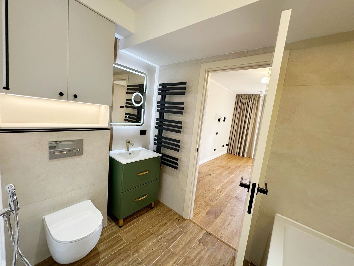 AVIATORILOR, apartament 4 camere Lux, aflat la prima inchirere - Poză 17