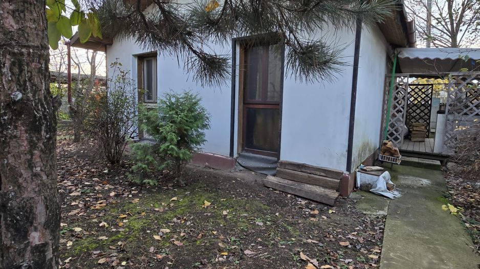 Exclusivitate! Proprietate Sendreni, zona linistita, 69.000 EUR - Poză 1
