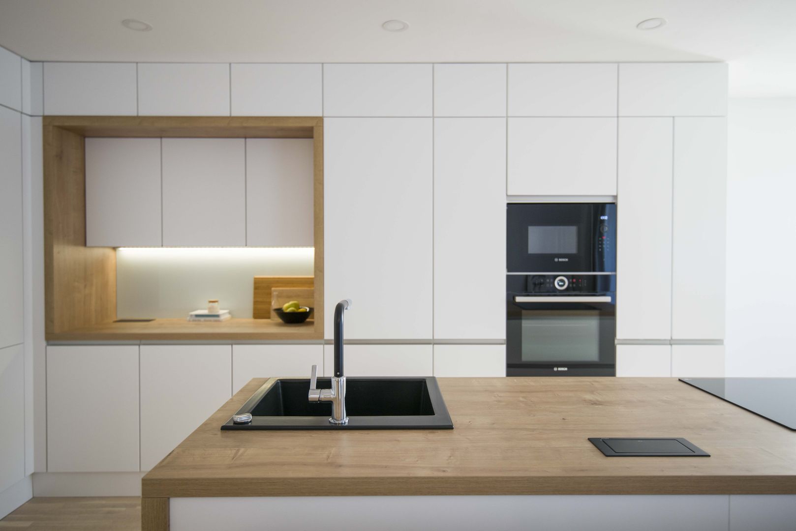 Apartament lux in bloc nou- ISHO - Poză 3