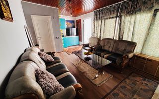 Casă de vânzare în comuna Berceni, zona Miorița, amplasată într-o zonă - Poză 6