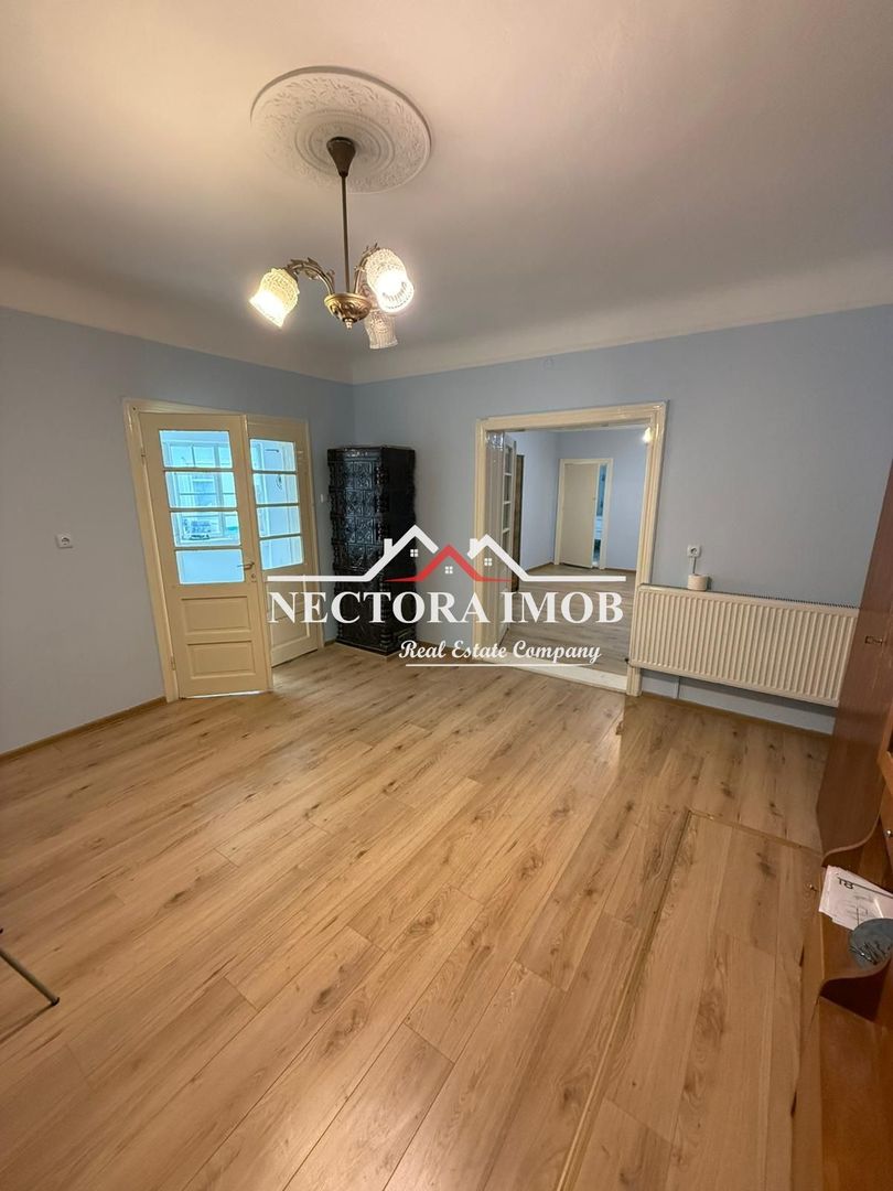 NECTORA IMOB-Apartament la casa, curte proprie, 86 mp, Parcare, 3 cam. - Poză 7