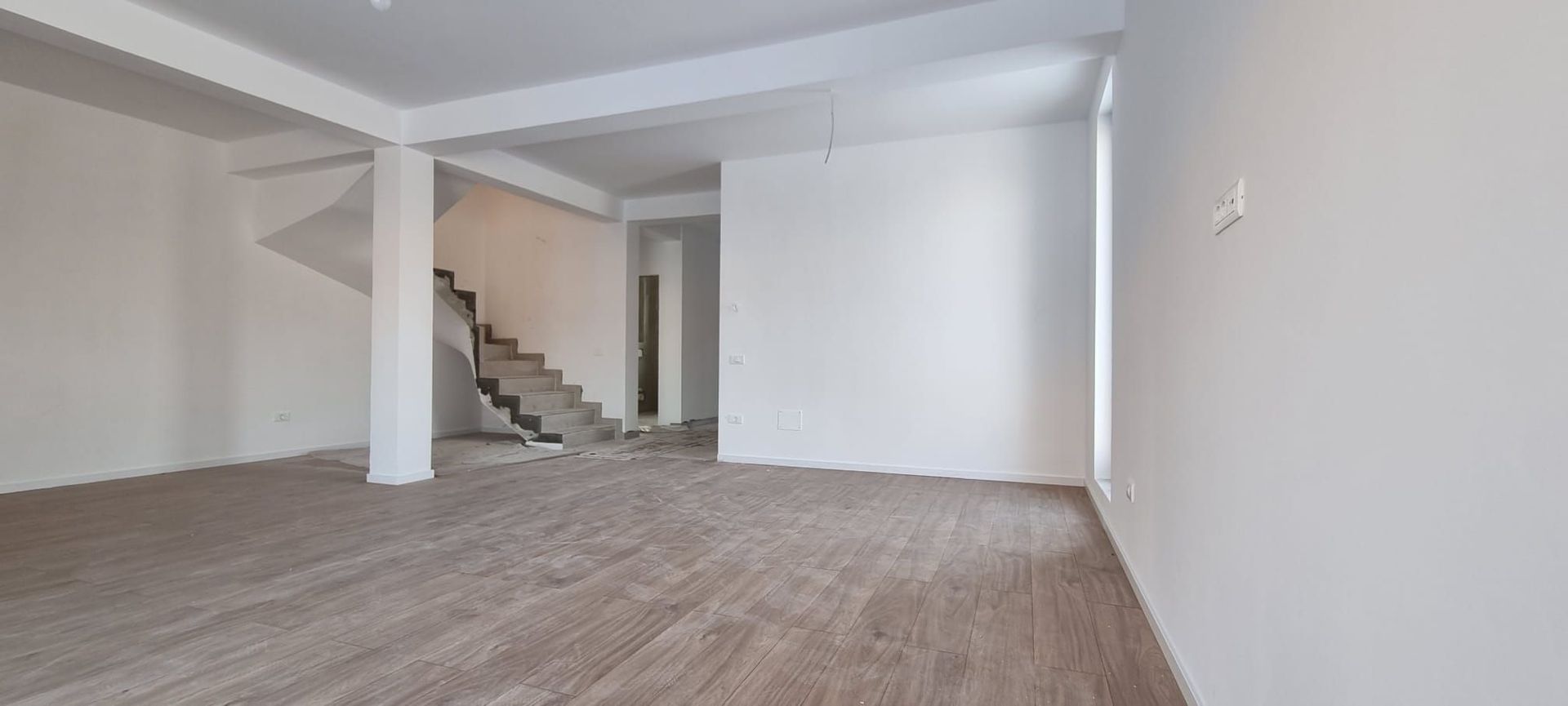 Confort și Siguranță într-o Vilă Individuală Premium. - Poză 6