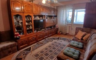 Apartament cu 3 camere decomandat | zona Vasile Aaron - Poză 1