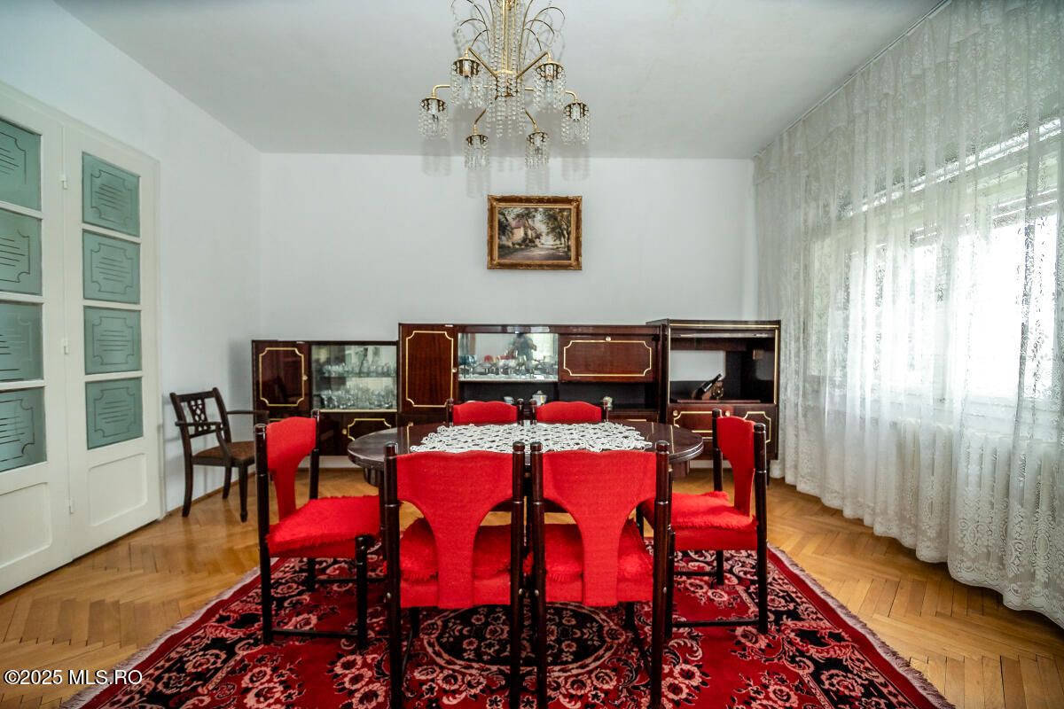 Freidorf - Vila Multifunctionala - D+P+1, 380 mp utili! - Poză 9