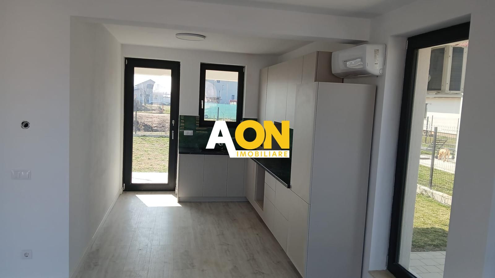 Casa 3 Camere, Teren 353 mp, Toate Utilitatile, Zona Micesti - Poză 8